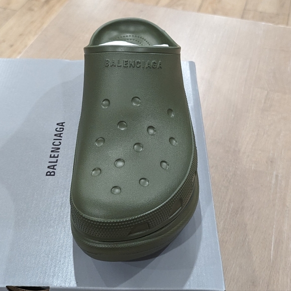 Mens Balenciaga Crocs Chunky Slip On Clogs Khaki - Picture 2 of 7